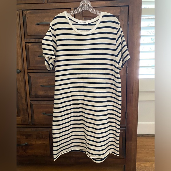 perfectwhitetee blue and white stripe t-shirt dress - worn once maybe not at all - Picture 3 of 8